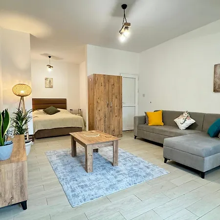 Luxury Studios In Central Kyrenia Kirenia Zewnętrze zdjęcie