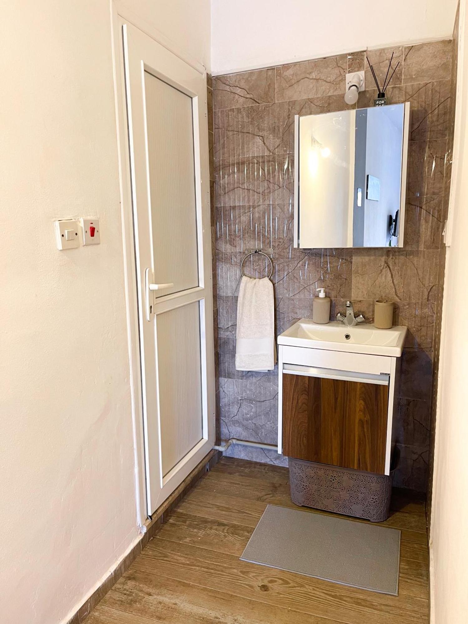 Luxury In Kyrenia Apartment *