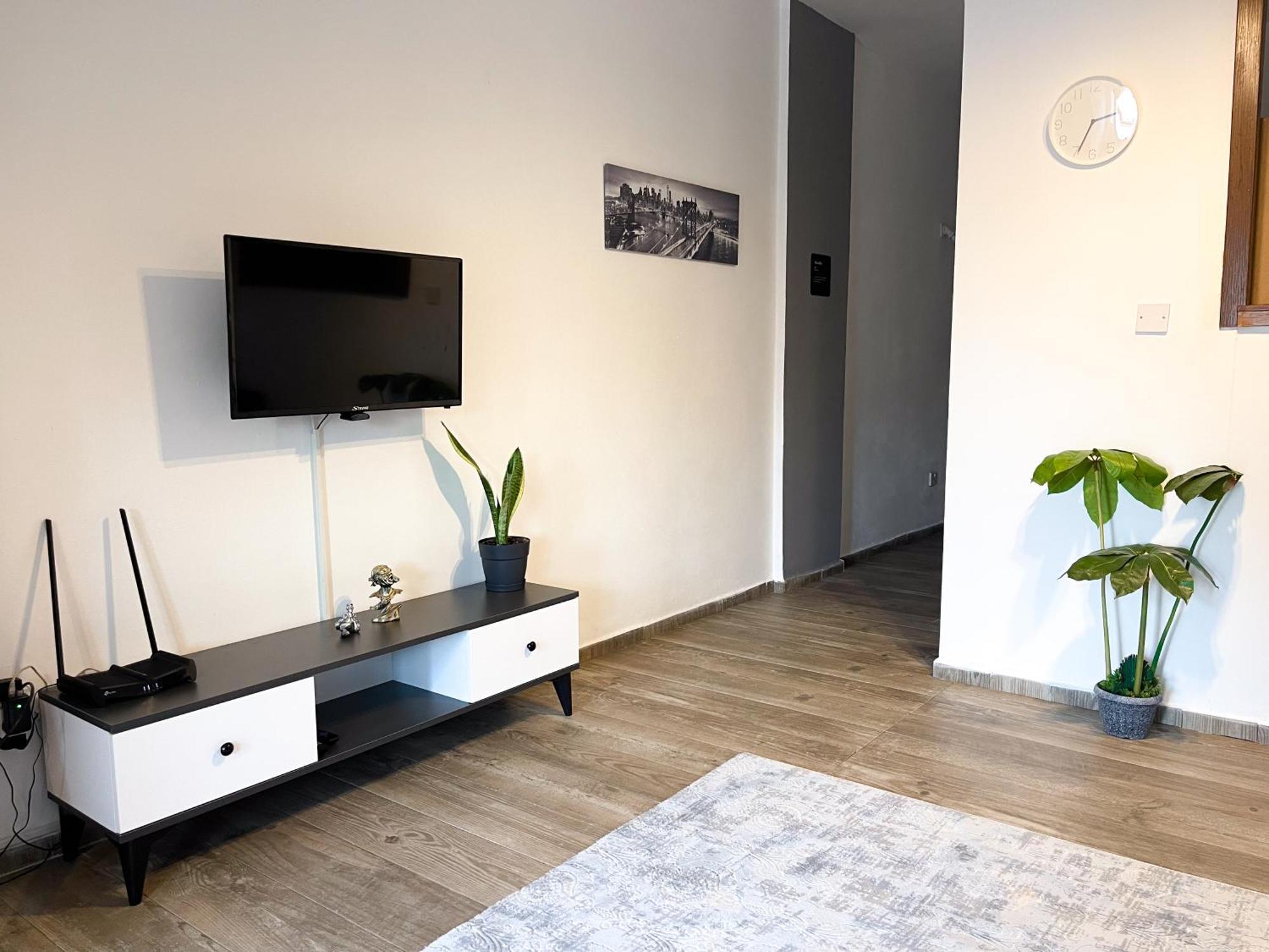 Luxury In Kyrenia Apartment